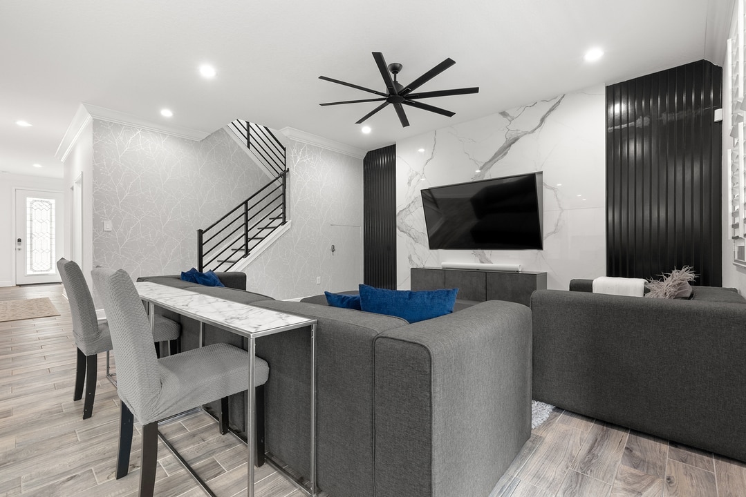 Property p6 image 27